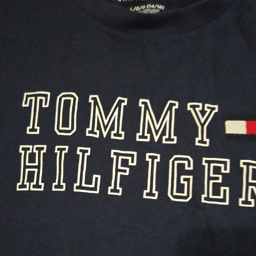 Tommy Hilfiger Logo Navy  Short Sleeve Tee BOYS SIZE 14 16 - Picture 6 of 8